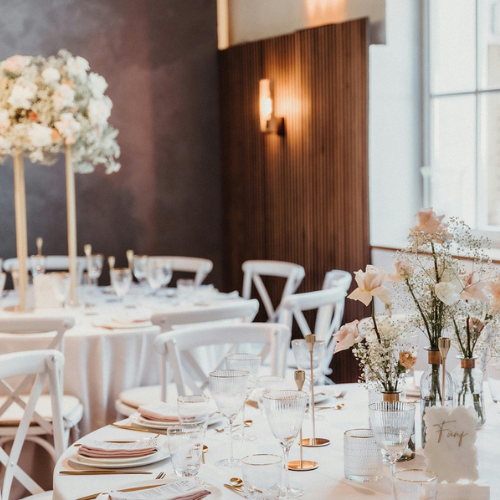 4 Dinner Questions Your DJ Better Be Asking You